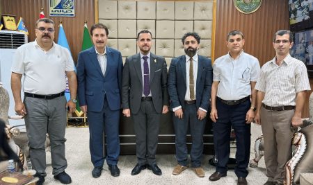 كلية التربية للعلوم الإنسانية تستقبل الممتحن الخارجي البروفيسور الدكتور كرامت الله زياري من جامعة طهران
