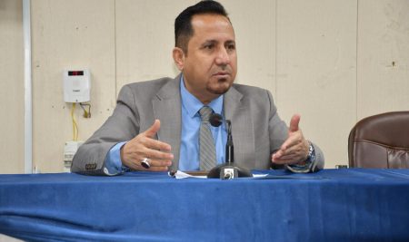 كلية التربية للعلوم الانسانية تعقد ندوة علمية حول فساد المؤسسات الإدارية في العصر المملوكي – أسبابه ونتائجه