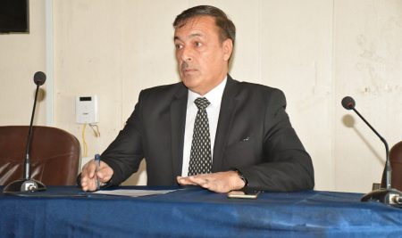 كلية التربية للعلوم الإنسانية تعقد ندوة علمية حول أثر البيئة في تنوّع الأنشطة الاقتصادية