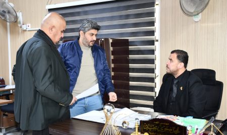 السيد عميد كلية التربية للعلوم الإنسانية يتفقد الشعب والوحدات الإدارية مهنئًا بالعام الميلادي الجديد.2026