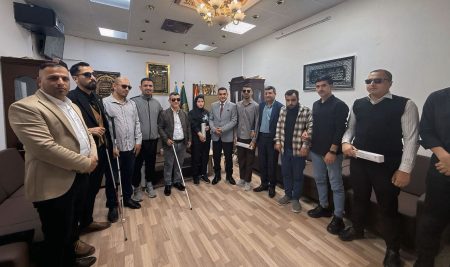 كلية التربية للعلوم الإنسانية تستقبل منظمة اليقين للمكفوفين وضعاف البصر