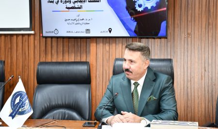 كلية التربية للعلوم الإنسانية تقيم حلقة نقاشية حول “التفكك الإيجابي” ودوره في بناء الشخصية