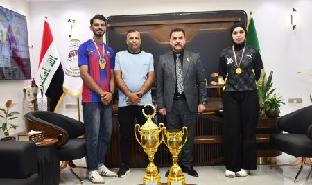 فريق كلية التربية للعلوم الإنسانية يحقق إنجازًا رياضيًا مميزًا في بطولة الجامعة للريشة