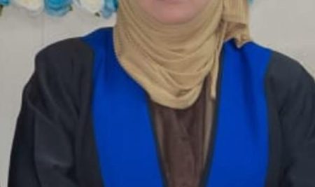 تدريسية من كلية التربية للعلوم الإنسانية تشارك في مؤتمر علمي دولي