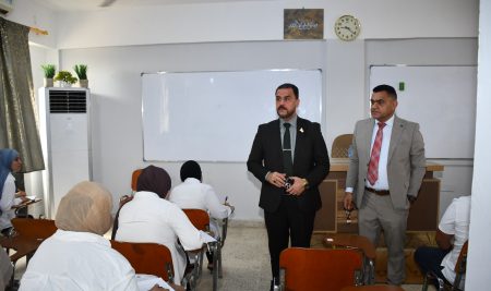 لليوم الرابع على التوالي.. السيد عميد كلية التربية للعلوم الإنسانية يواصل متابعته الميدانية لسير الامتحانات النهائية