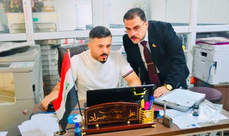 السيد عميد كلية التربية للعلوم الإنسانية يتفقد شعبة تكنولوجيا المعلومات في الكلية