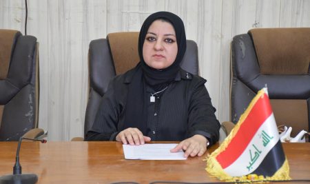 كلية التربية للعلوم الإنسانية تعقد ندوة علمية بعنوان “أثر الأنثروبولوجيا الغذائية والمائية في مجتمع كربلاء (61 هـ)”