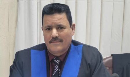 إصدار علمي جديد يثري المكتبة التاريخية.. تدريسي وطالبة دراسات عليا في كلية التربية للعلوم الإنسانية يوثقان الأبعاد التاريخية لسياسة يهود المدينة في عصر النبوة