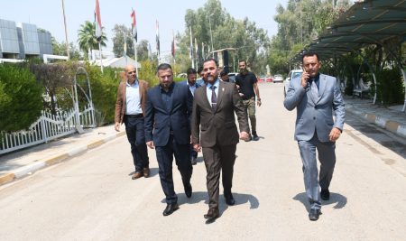 عميد كلية التربية للعلوم الإنسانية يستقبل النائب أحمد رحيم الموسوي