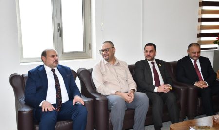 نحو آفاق أكاديمية جديدة.. لجنة وزارية تقيّم جاهزية كلية التربية للعلوم الإنسانية لاستحداث الدكتوراه في علم اللغة الإنكليزية